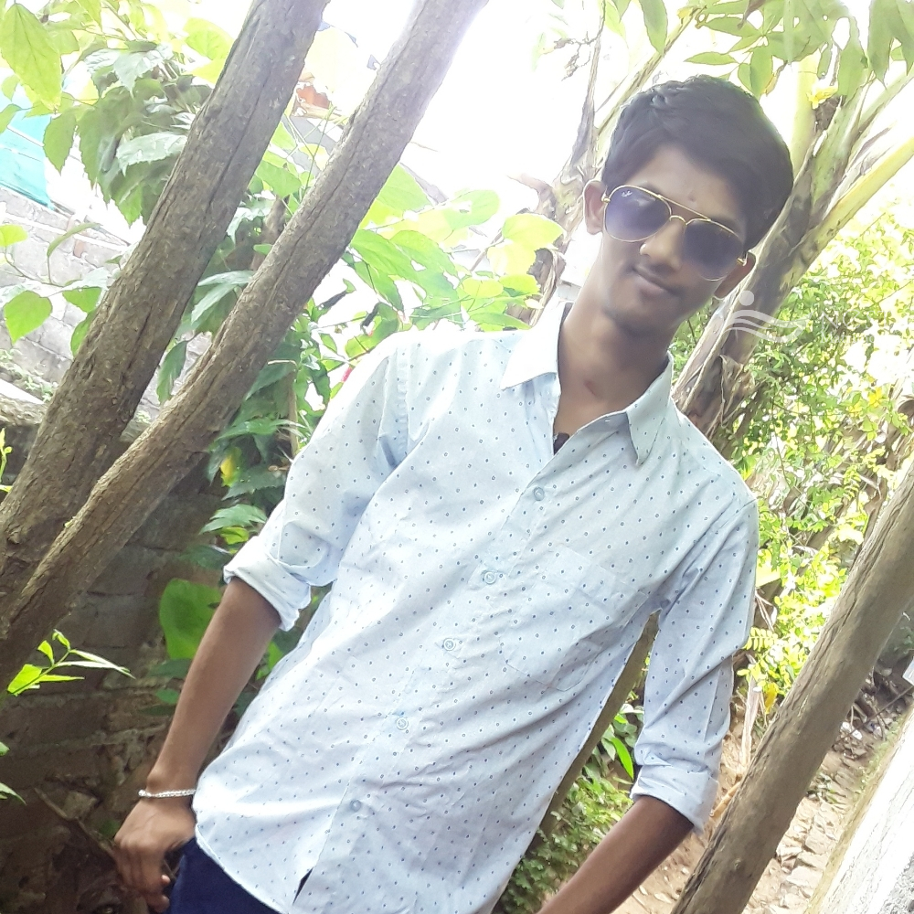 MANOJ M